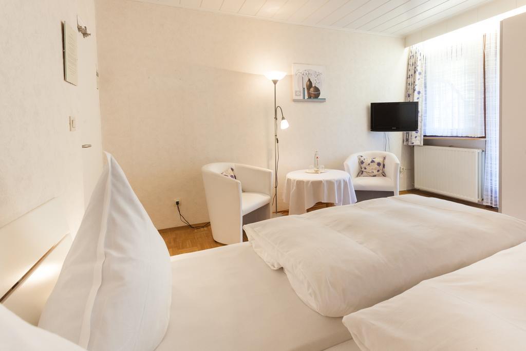 Hotel Haus Kesper-Brünen Willingen  Zimmer foto
